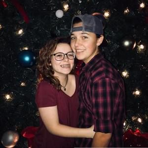 Meet your Posher, Halle